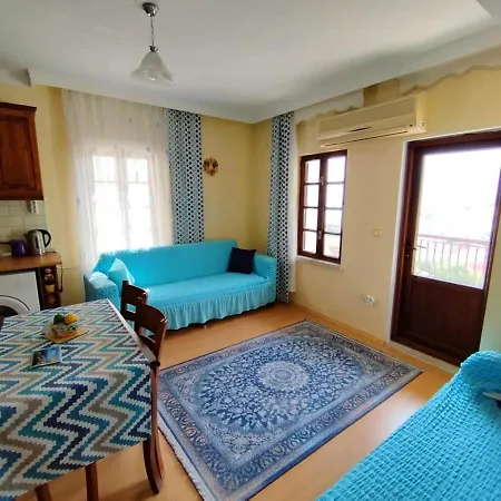 Manolyam 3 . 2+1 Apartment Kaş